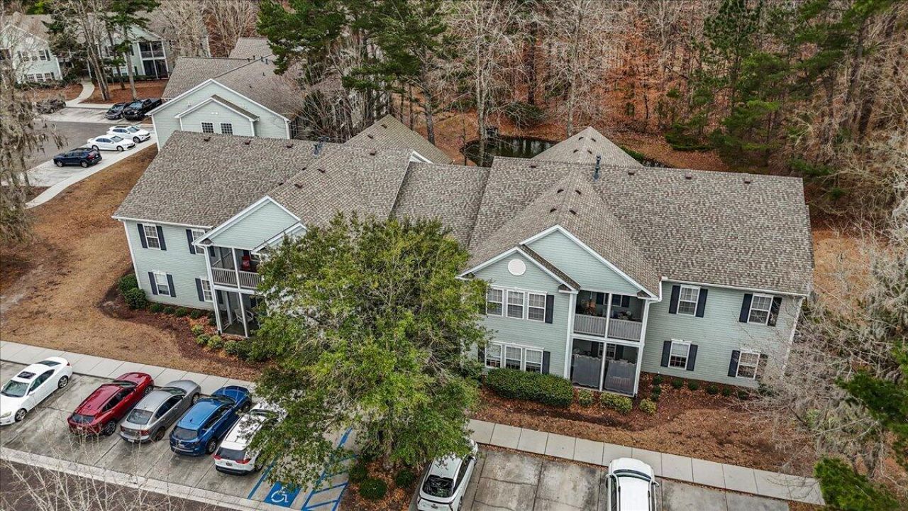 806 E Marymont Lane Photo 1