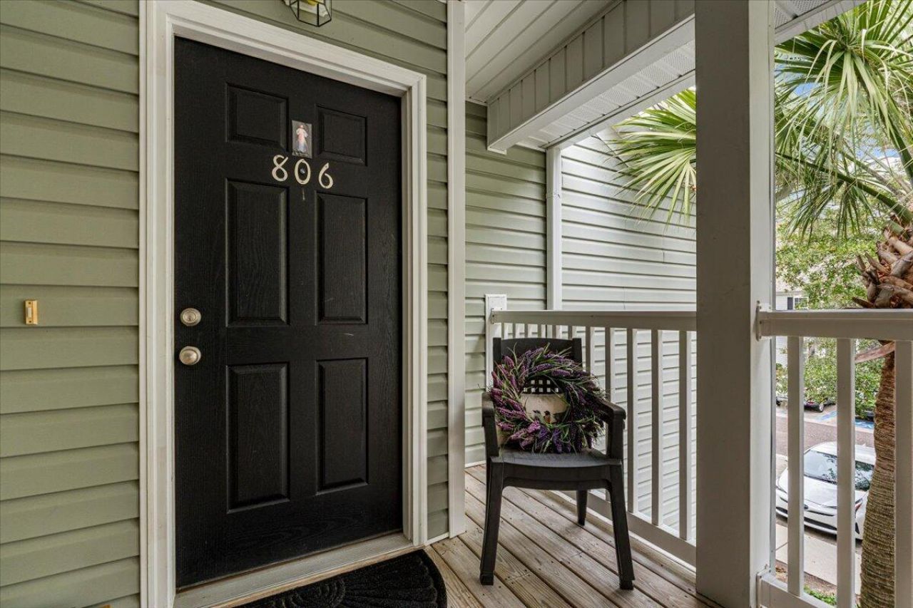 806 E Marymont Lane Photo 4