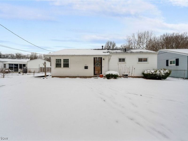 1682 Wakefield Drive, Akron, OH 44320 Photo 1