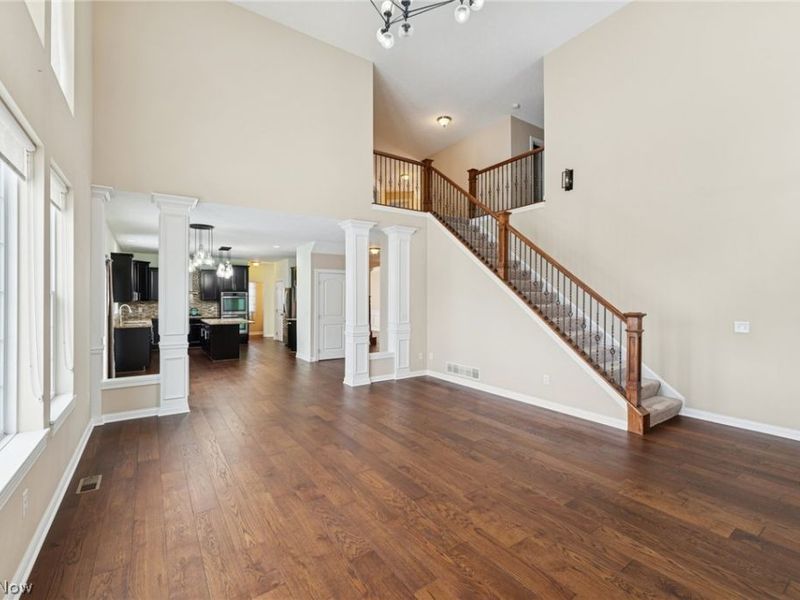 866 Somerby Circle, Uniontown, OH 44685 Photo 8