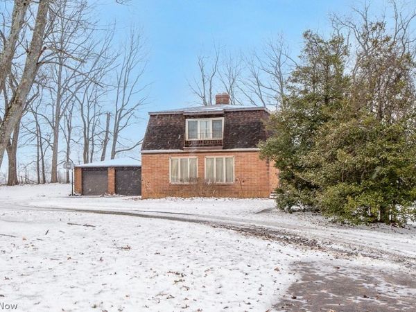 11 Pacific Road NE, Carrollton, OH 44615