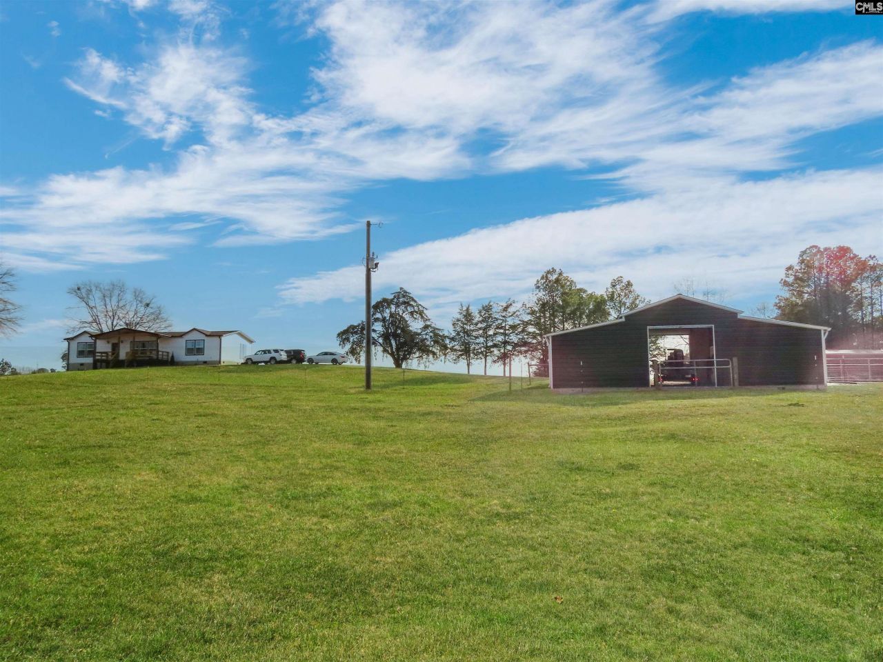 7710 Ridge Road  Photo 12