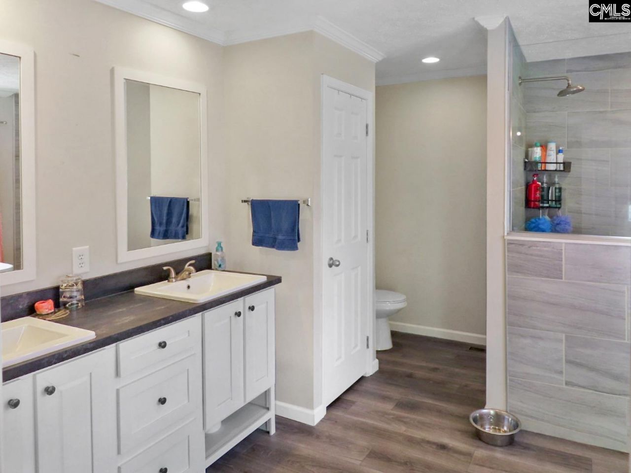 7710 Ridge Road  Photo 20