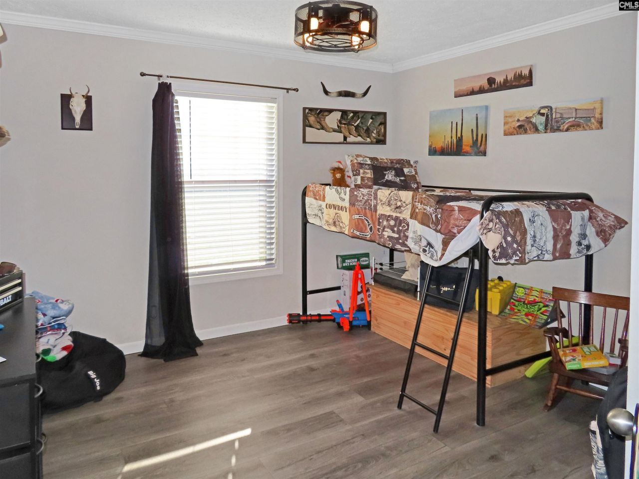 7710 Ridge Road  Photo 22