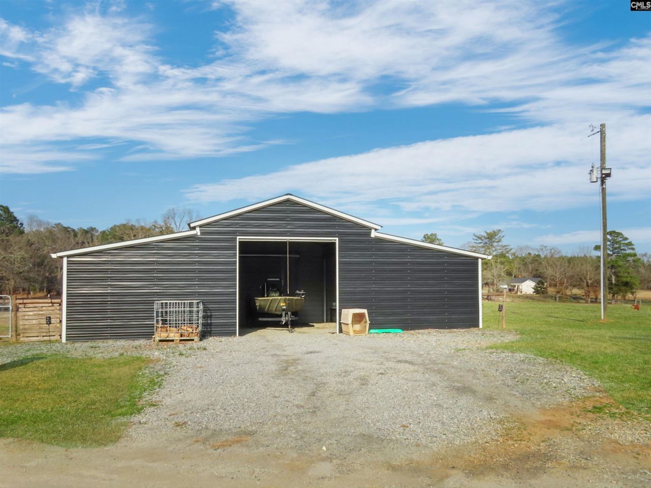 7710 Ridge Road  Photo 6