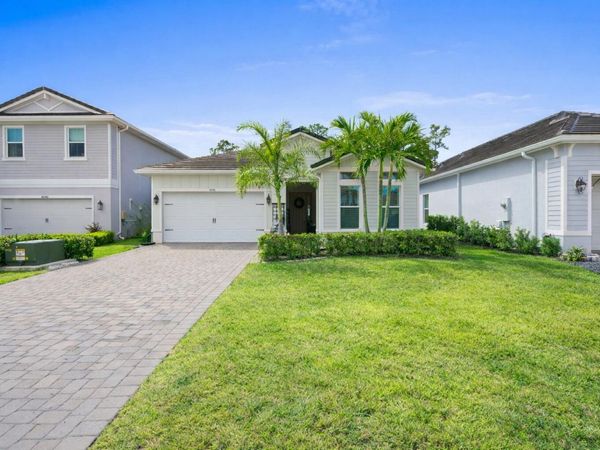 4630 SW Ardsley Drive, Stuart, FL 34997