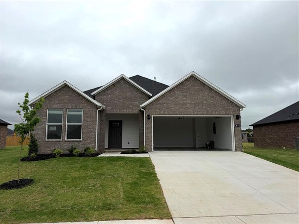 438 W Canada Drive, Farmington, AR 72730