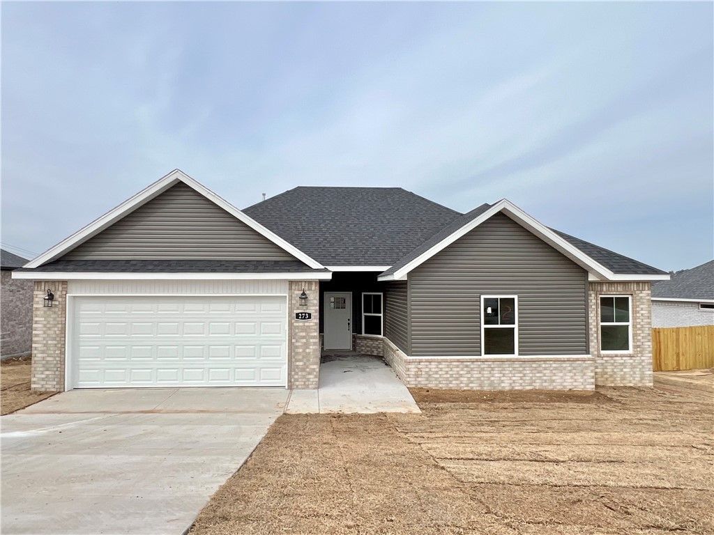 273 Tonya Loop , Huntsville, AR 72740 Main Photo