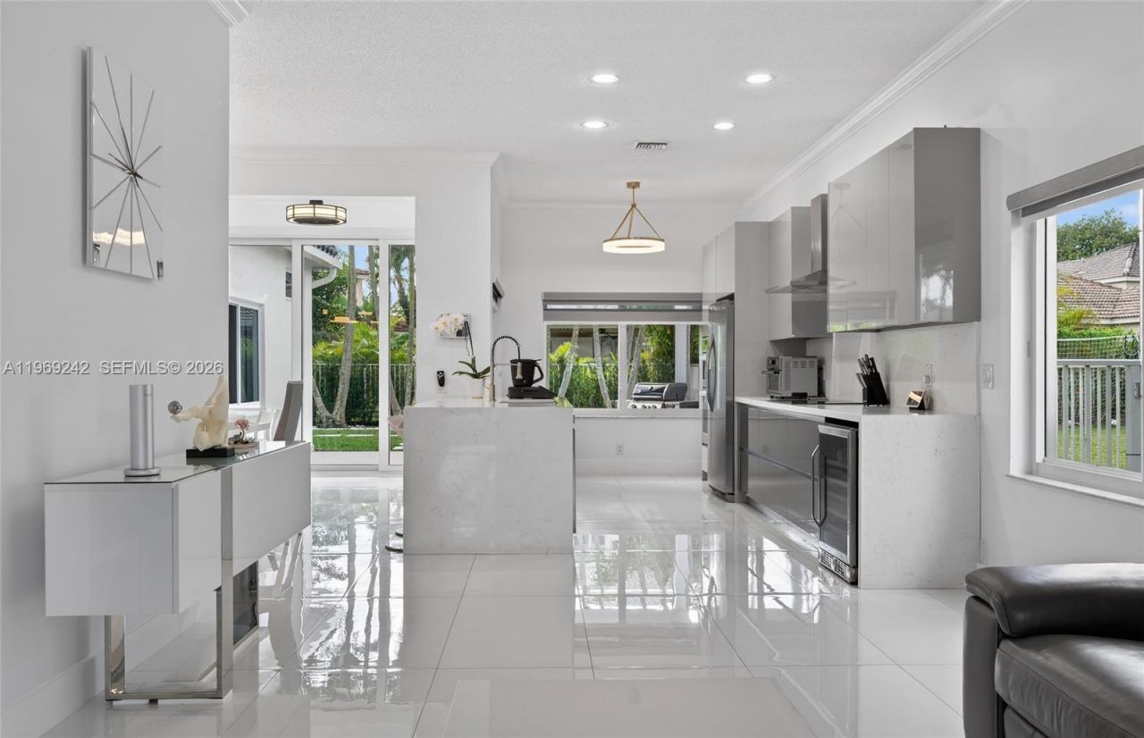 4115 Sabal Ridge Cir , Weston, FL 33331 Photo