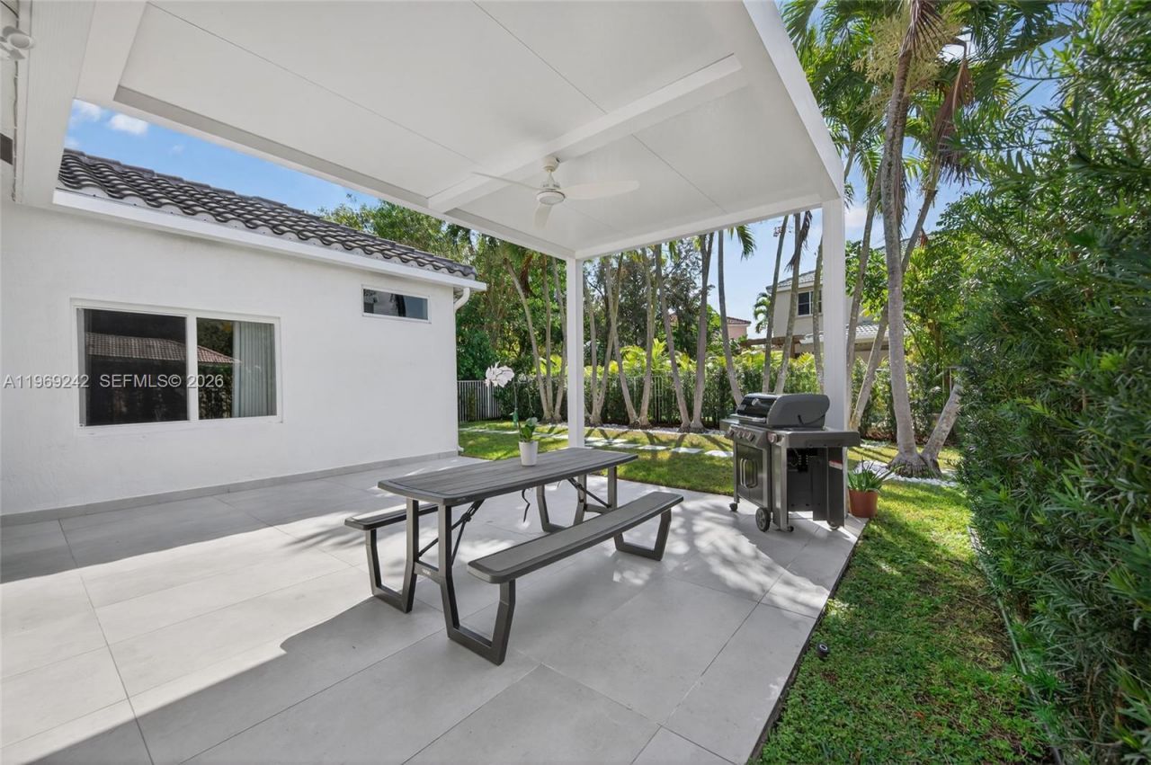 4115 Sabal Ridge Cir , Weston, FL 33331 Photo