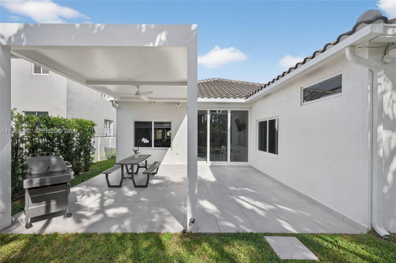 4115 Sabal Ridge Cir , Weston, FL 33331 Photo