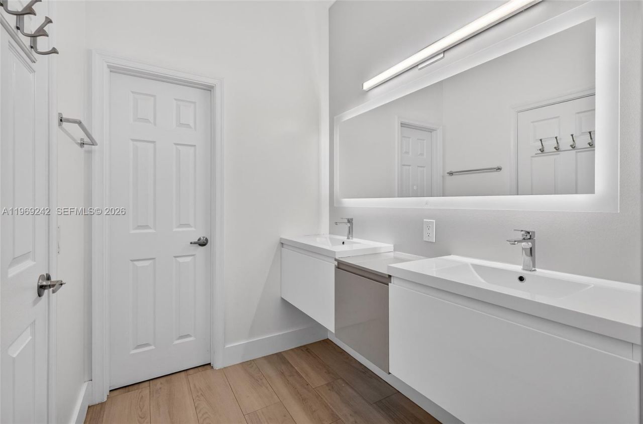 4115 Sabal Ridge Cir , Weston, FL 33331 Photo