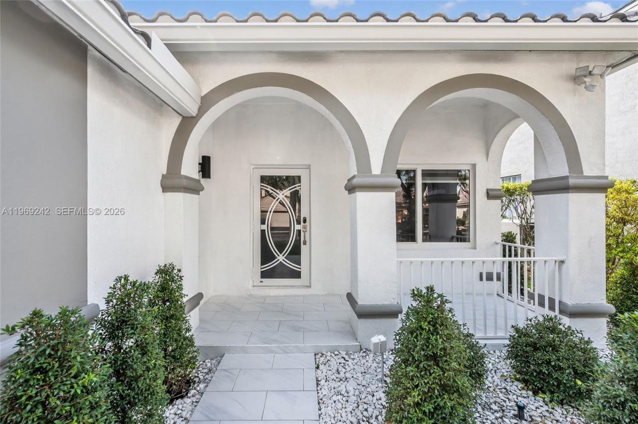 4115 Sabal Ridge Cir , Weston, FL 33331 Photo