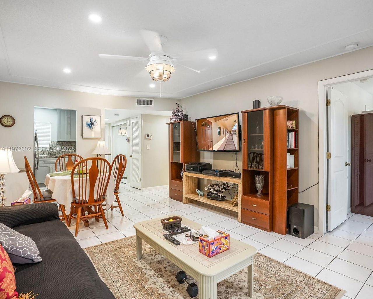 9001 Sunrise Lakes Blvd, Unit 301, Sunrise, FL 33322 Photo