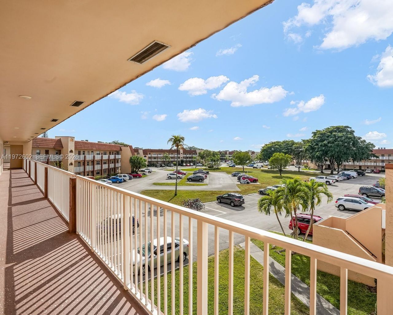 9001 Sunrise Lakes Blvd, Unit 301, Sunrise, FL 33322 Photo