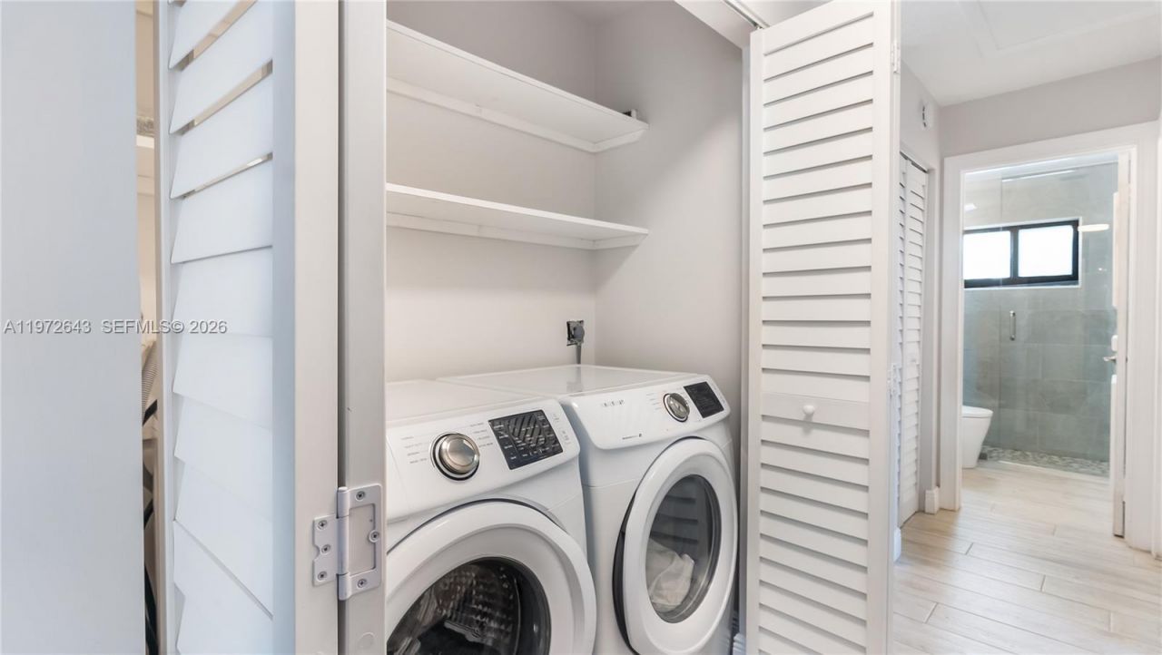 9986 NW 52nd St, Sunrise, FL 33351 Photo