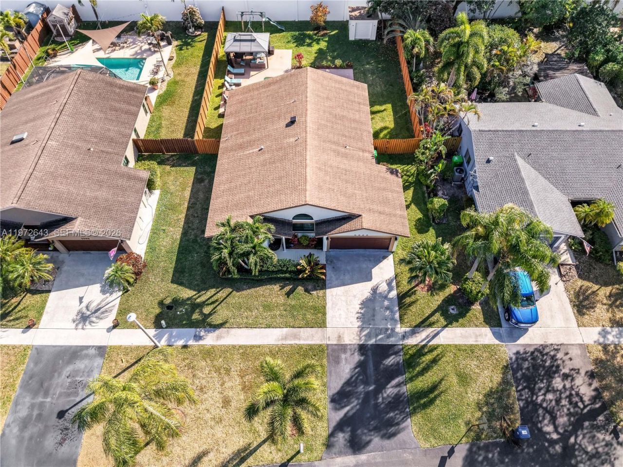 9986 NW 52nd St, Sunrise, FL 33351 Photo