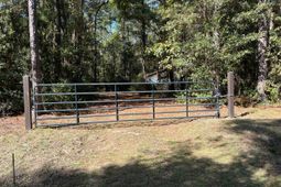 9168 Old Georgetown Road photo 4