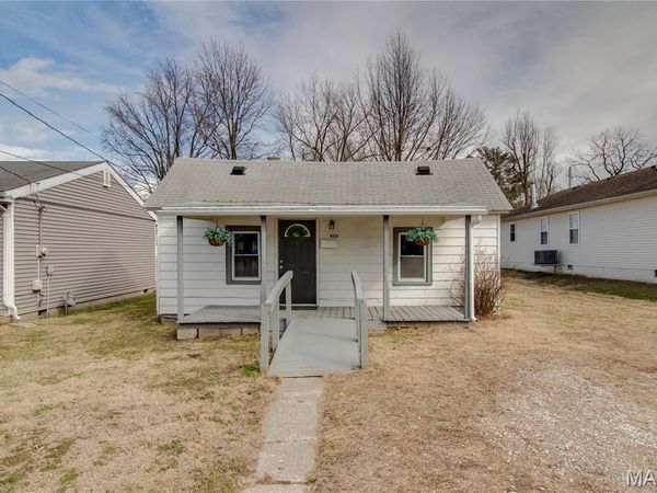 403 Lincoln Avenue , Jerseyville, IL 62052