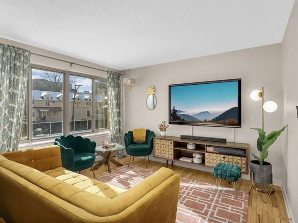 2727 W 43rd Street, Unit 206, Minneapolis, MN 55410