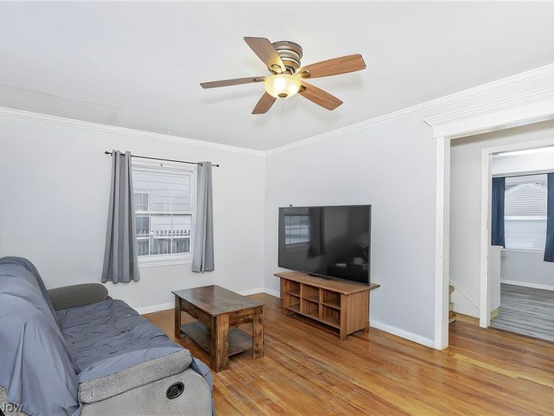 1237 Crescent Drive, Painesville, OH 44077 Photo 2