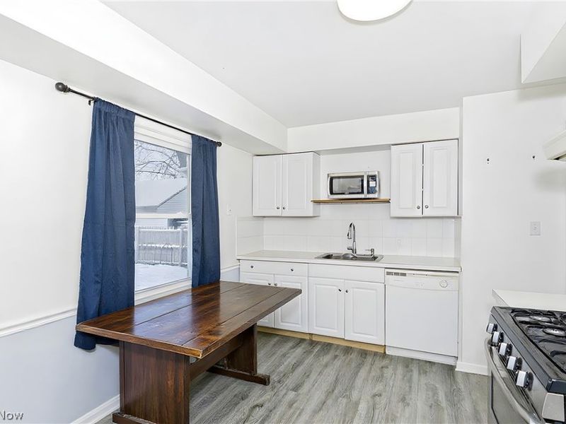 1237 Crescent Drive, Painesville, OH 44077 Photo 5