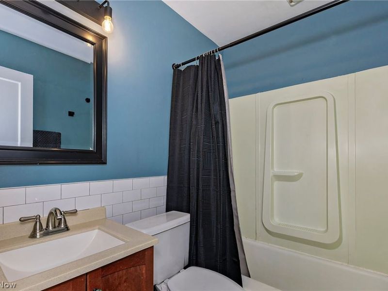 1237 Crescent Drive, Painesville, OH 44077 Photo 9