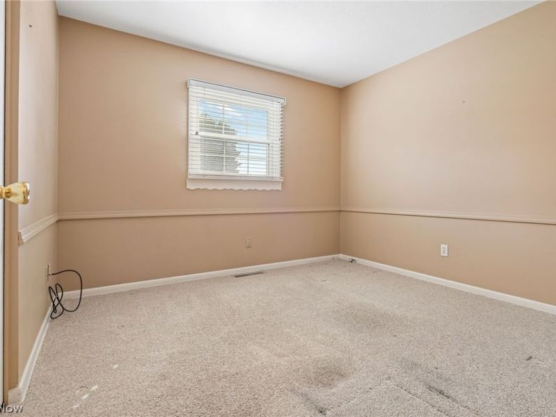 271 Manor Avenue NW, Canton, OH 44708 Photo 6