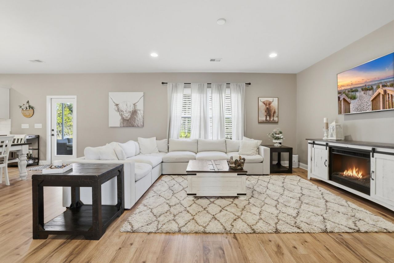 3150 Hannon Dr. Photo 4