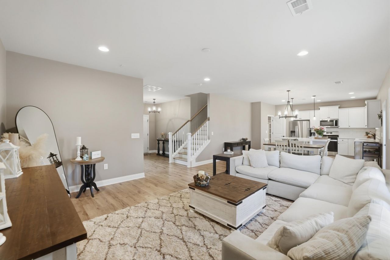 3150 Hannon Dr. Photo 6