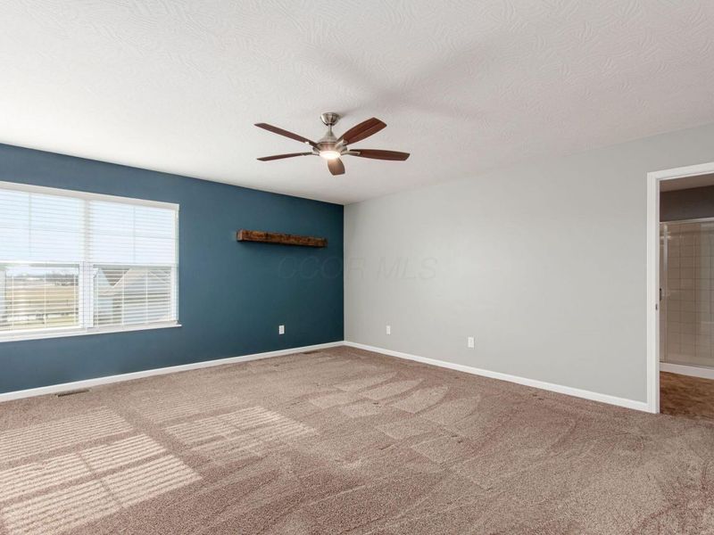 160 Chestnut Commons Drive, Commercial Point, OH 43116 Photo 23