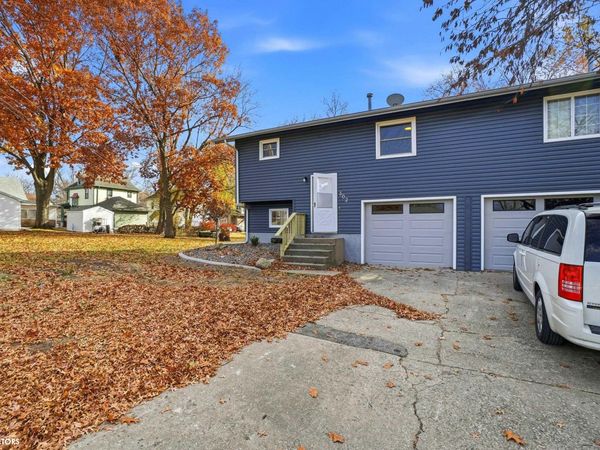 302 W State Street, Mount Pleasant, IA 52641