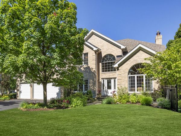 1302 Hazel Avenue , Deerfield, IL 60015