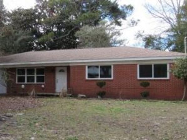 25 Azalea Drive, Mary Esther, FL 32569