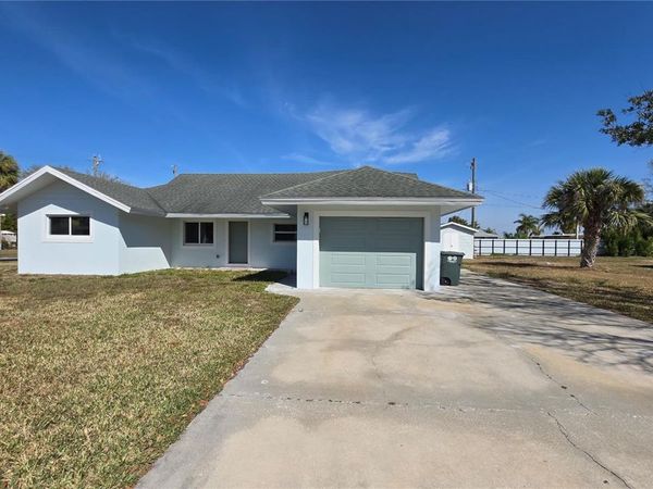 2001 SAINT GEORGE DRIVE , BRADENTON, FL 34208