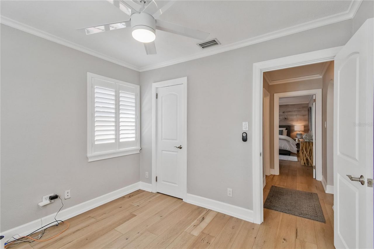 467 31st Avenue N, Saint Petersburg, FL 33704 Photo