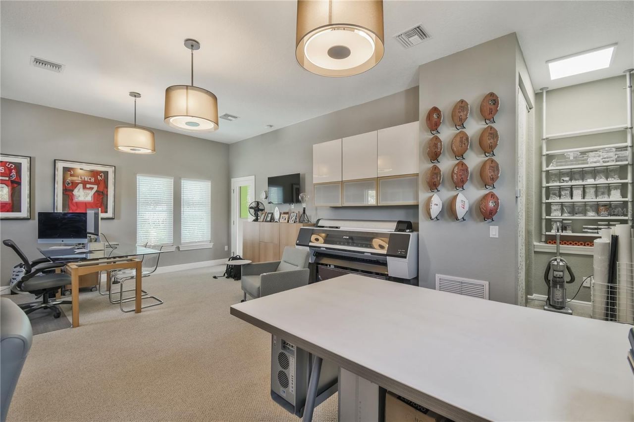 467 31st Avenue N, Saint Petersburg, FL 33704 Photo