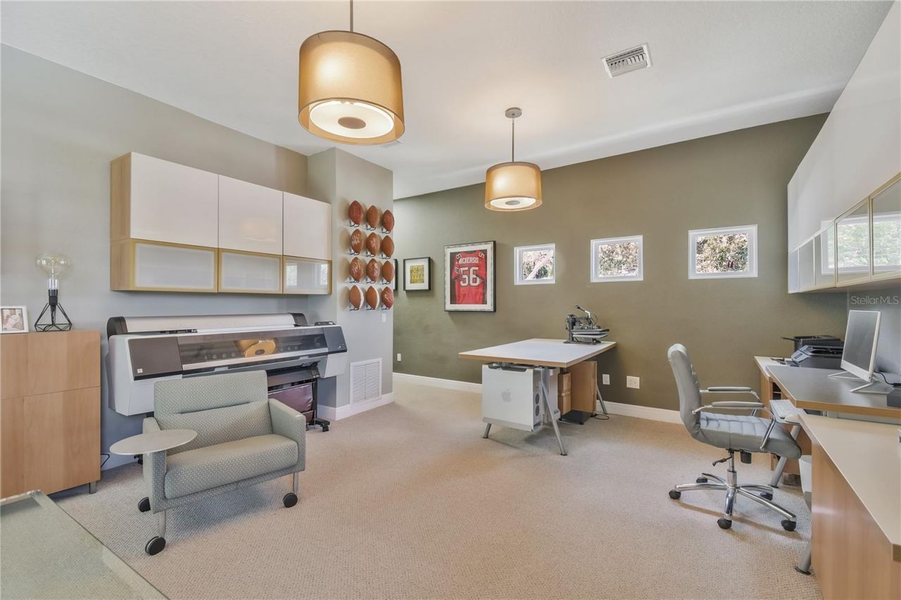 467 31st Avenue N, Saint Petersburg, FL 33704 Photo