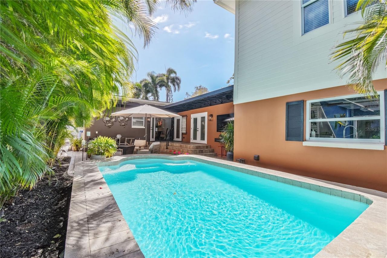 467 31st Avenue N, Saint Petersburg, FL 33704 Photo