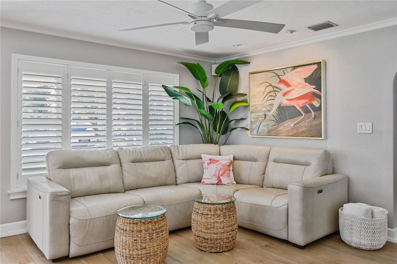 467 31st Avenue N, Saint Petersburg, FL 33704 Photo