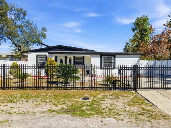 8907 N TAMPA STREET, TAMPA, FL 33604
