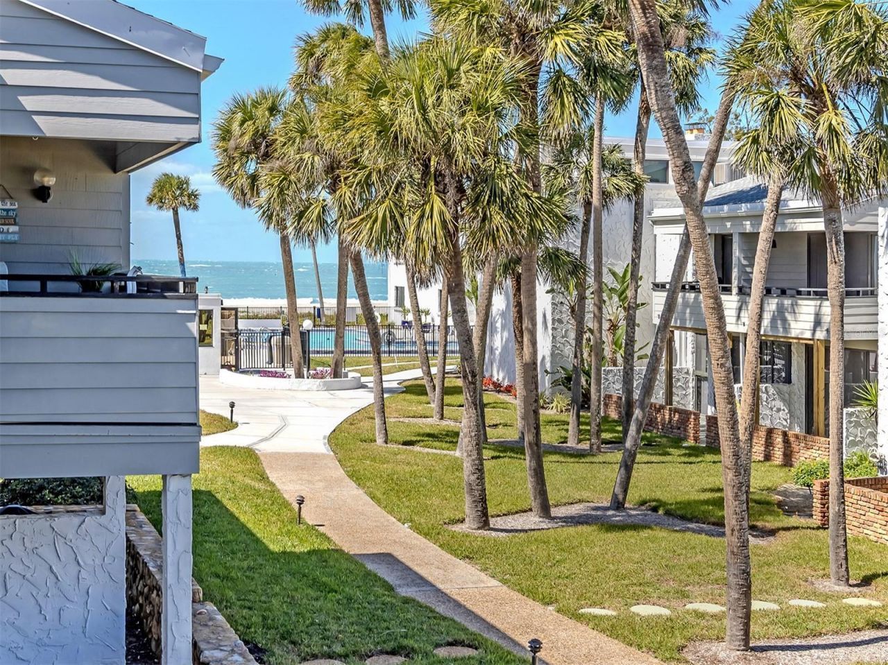1555 Tarpon Center Drive, Unit 242, Venice, FL 34285 Photo