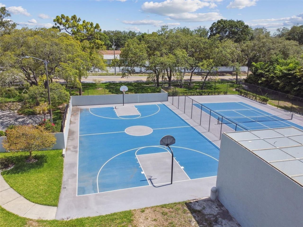 1489 Ridge Shore Drive, Tarpon Springs, FL 34689 Photo