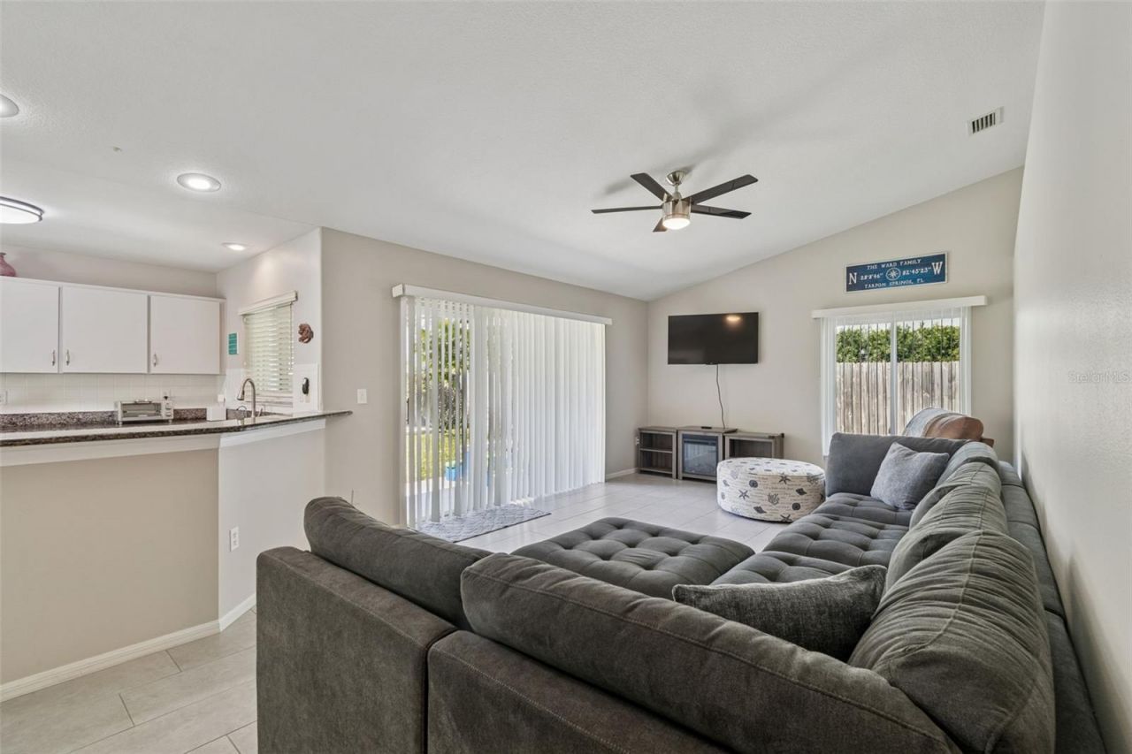 1489 Ridge Shore Drive, Tarpon Springs, FL 34689 Photo