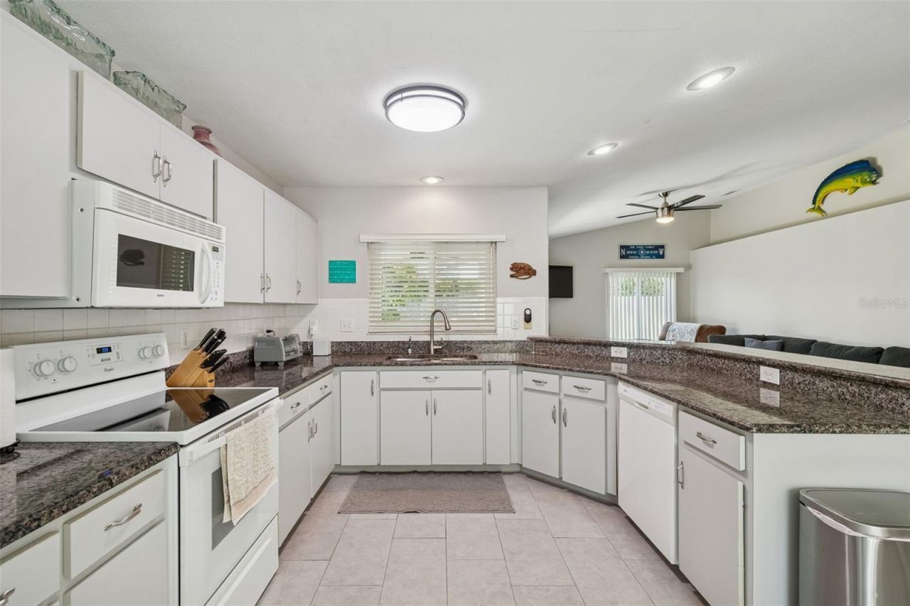 1489 Ridge Shore Drive, Tarpon Springs, FL 34689 Photo