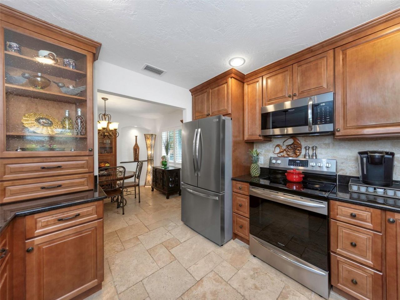 1437 Country Club Rd N Road N, Unit COUNTRY CL, Saint Petersburg, FL 33710 Photo