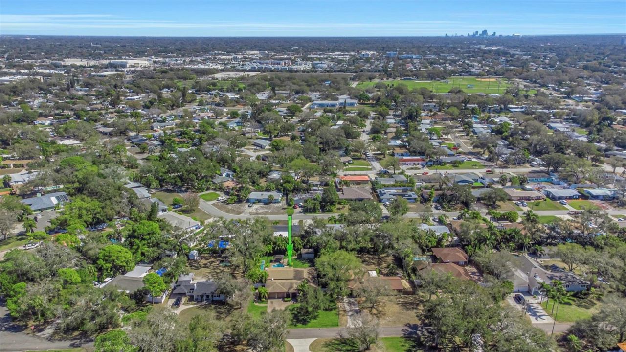 1437 Country Club Rd N Road N, Unit COUNTRY CL, Saint Petersburg, FL 33710 Photo