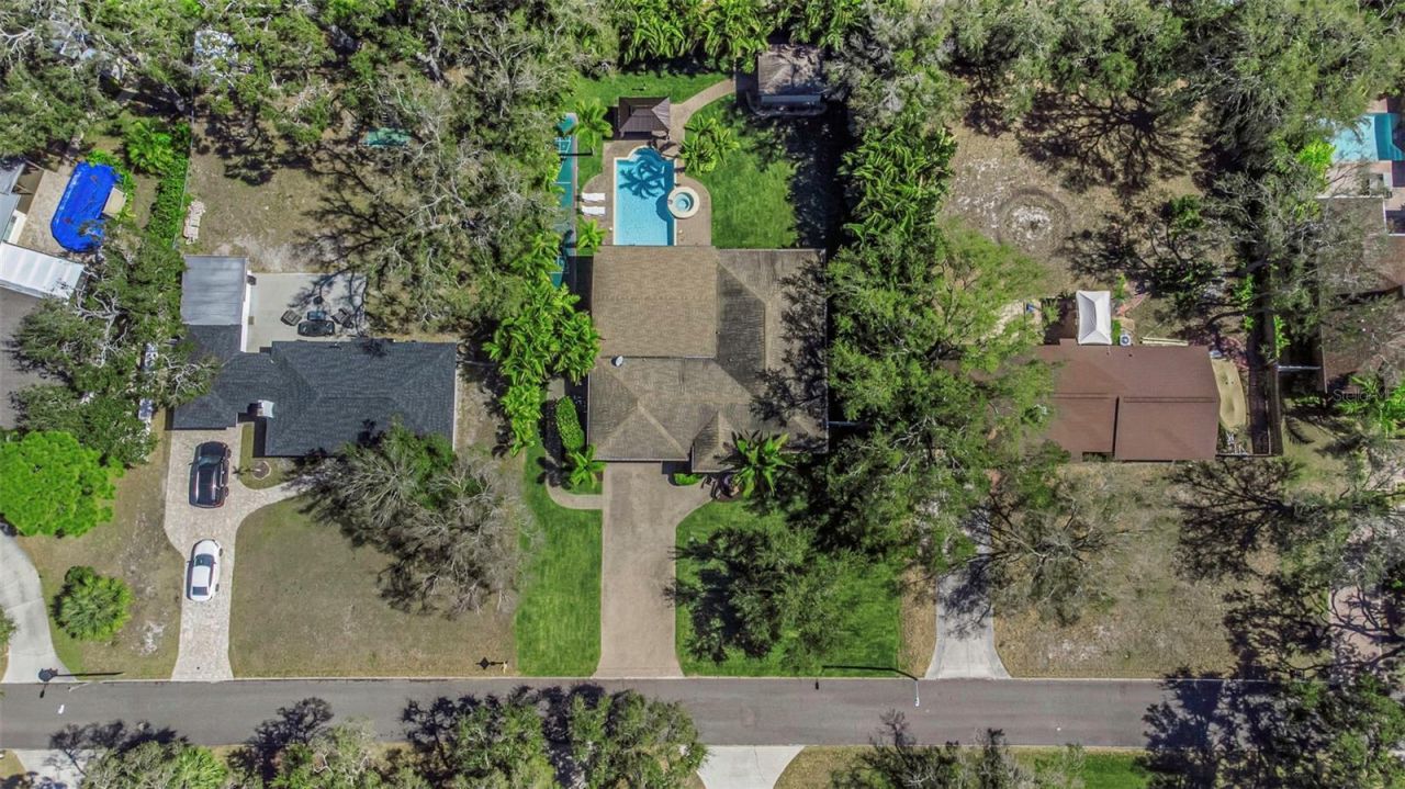 1437 Country Club Rd N Road N, Unit COUNTRY CL, Saint Petersburg, FL 33710 Photo