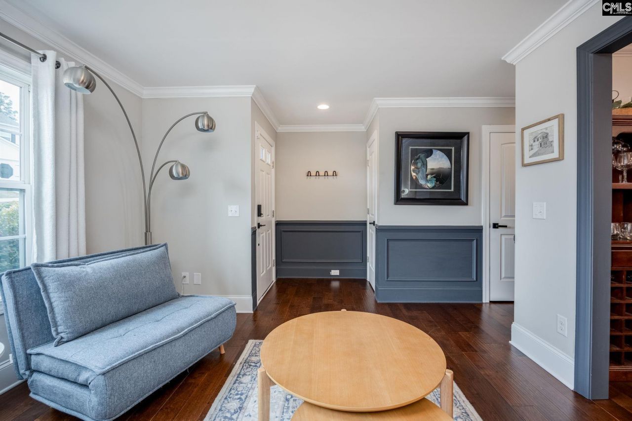 691 Gladiolus Photo 11