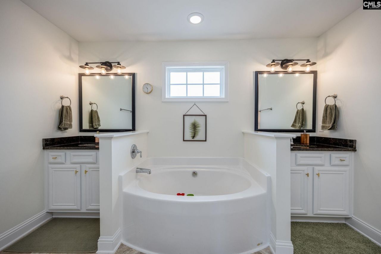 691 Gladiolus Photo 37